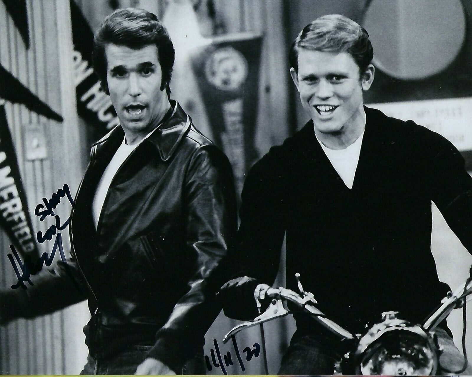 GFA Happy Days the Fonz * HENRY WINKLER * Signed 8x10 Photo Poster painting H4 COA