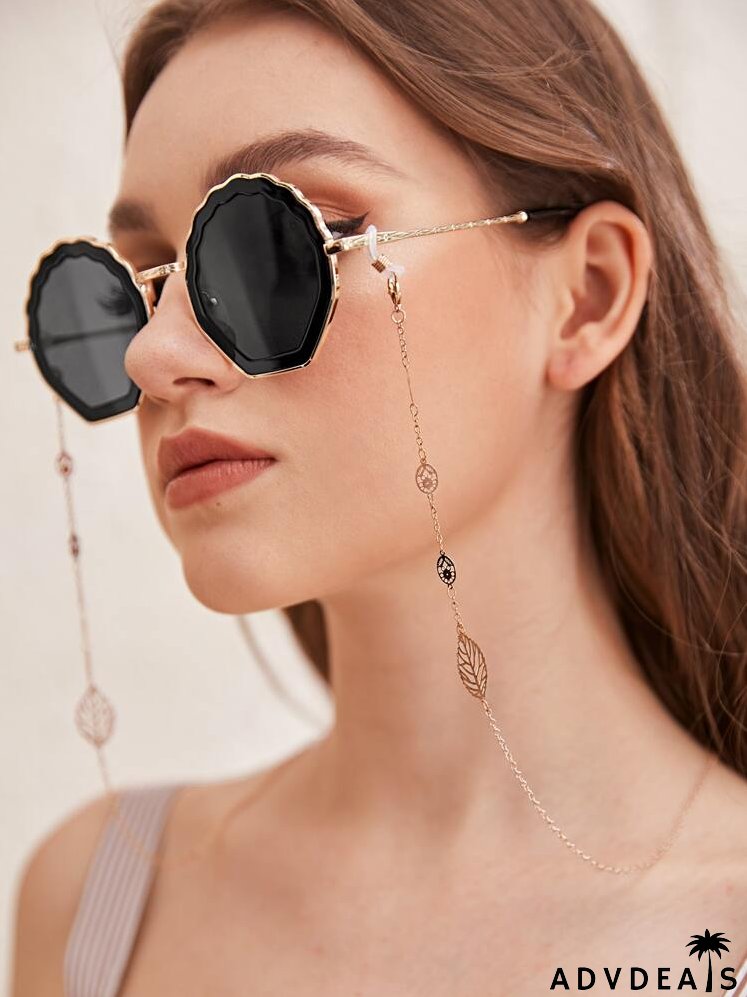 Hollow Out Leaf Glasses Chain