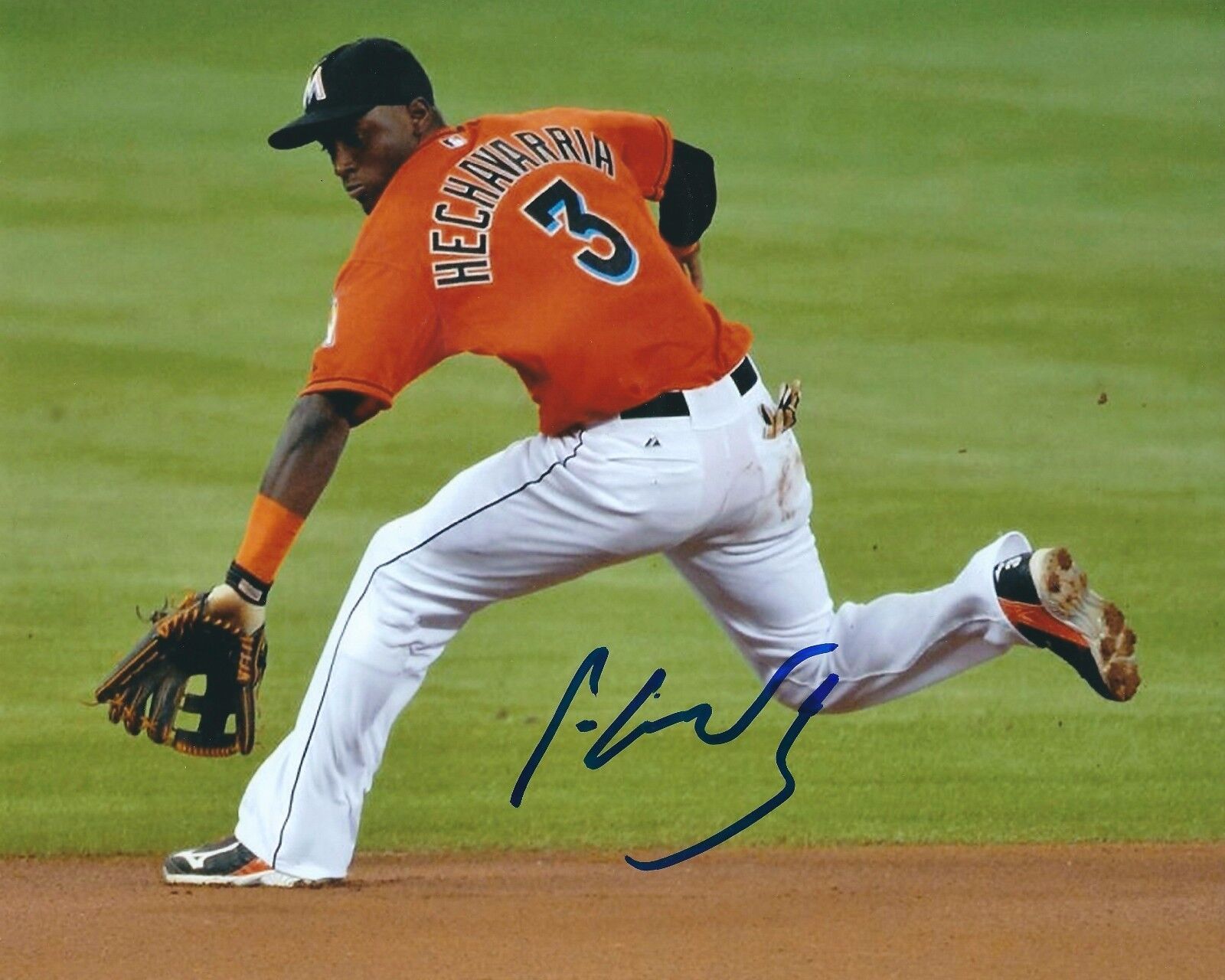 Signed 8x10 ADEINY HECHAVARRIA Miami Marlins Photo Poster painting - COA