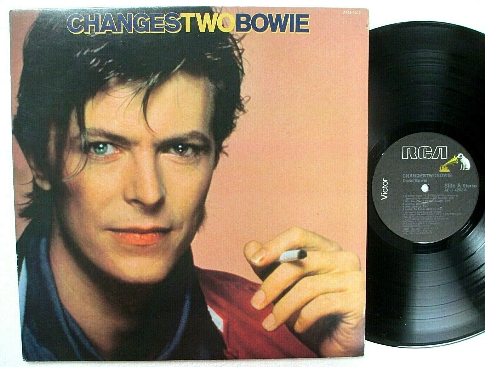 DAVID BOWIE Changes Two orig US LP w/ Photo Poster painting inner sleeve KP 41