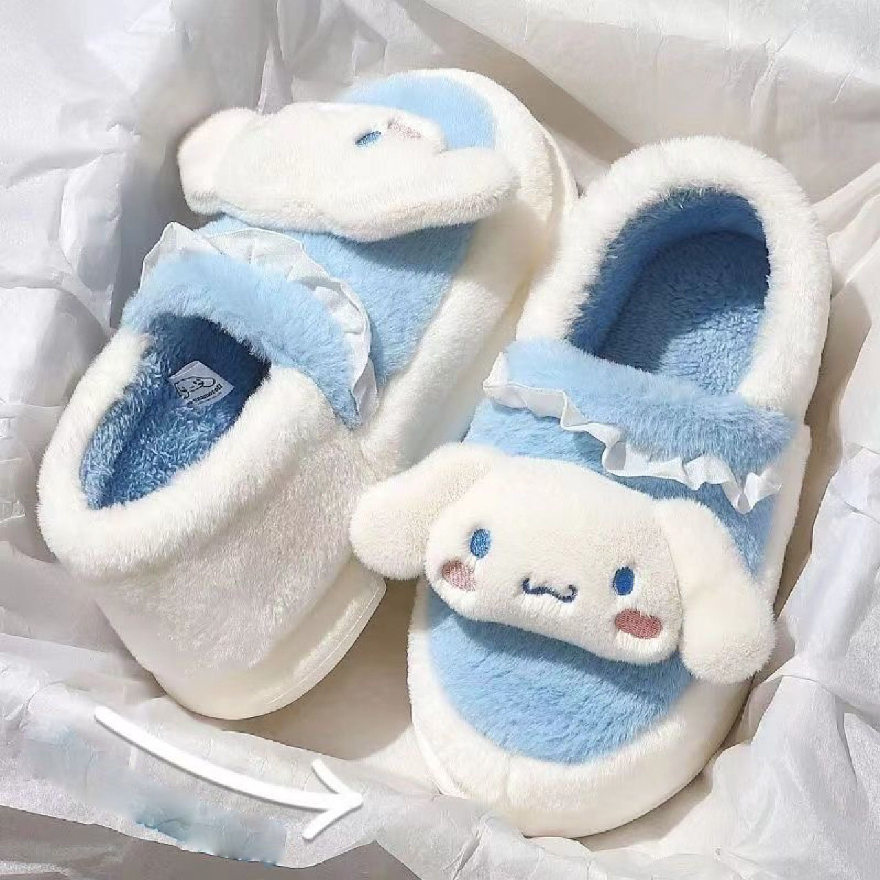 CARTOON PLUSH SLIPPERS (5.5-9.5)