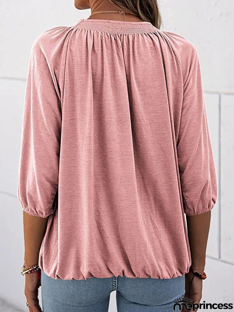 Elegant and lightweight Sweater