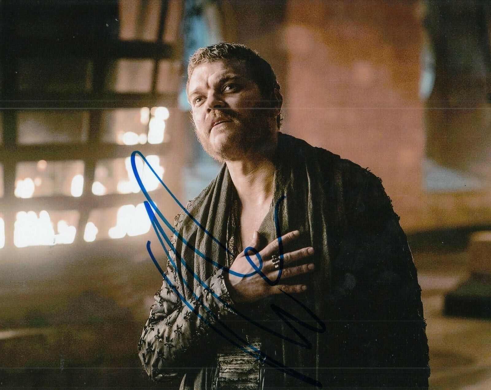 PILOU ASBAEK signed (GAME OF THRONES) Euron Greyjoy 8X10 Photo Poster painting *PROOF* W/COA #3