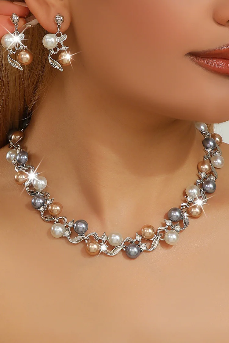 Retro Leaf Pearls Inlaid Necklace Earring Two Piece Jewelry Set 2024 - Xpluswear
