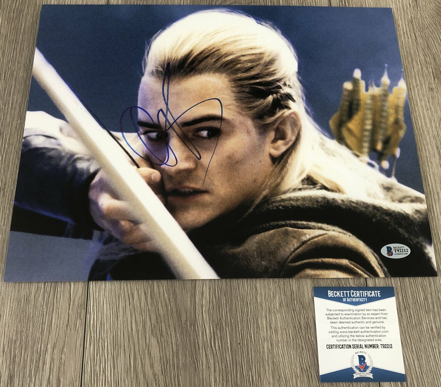 ORLANDO BLOOM SIGNED LORD OF THE RINGS 11x14 Photo Poster painting w/PROOF & BECKETT BAS COA