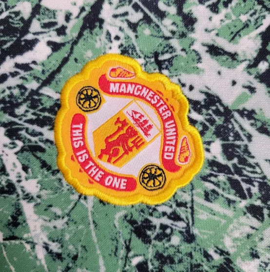 24/25 Manchester United Special Edition  Kids Kit Football Jersey Thai Quality