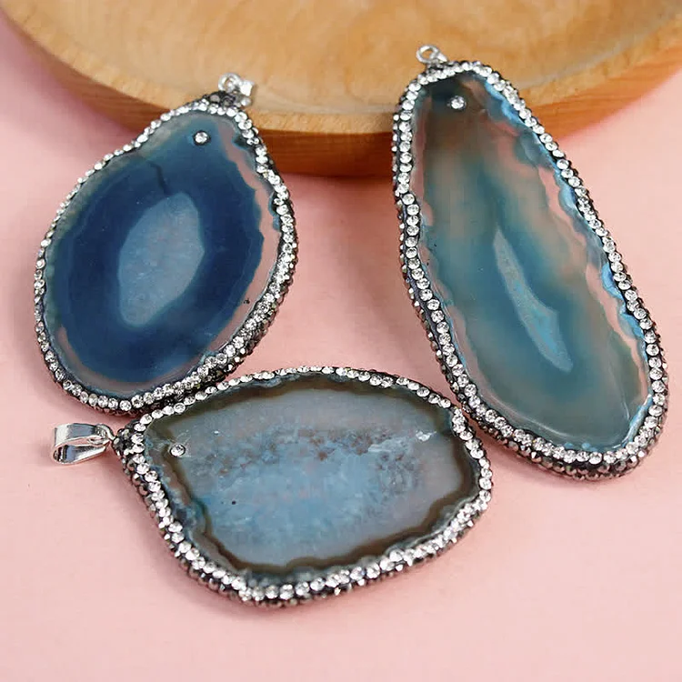 Olivenorma Ornate Natural Crystal Geode Necklace Blue Quartz
