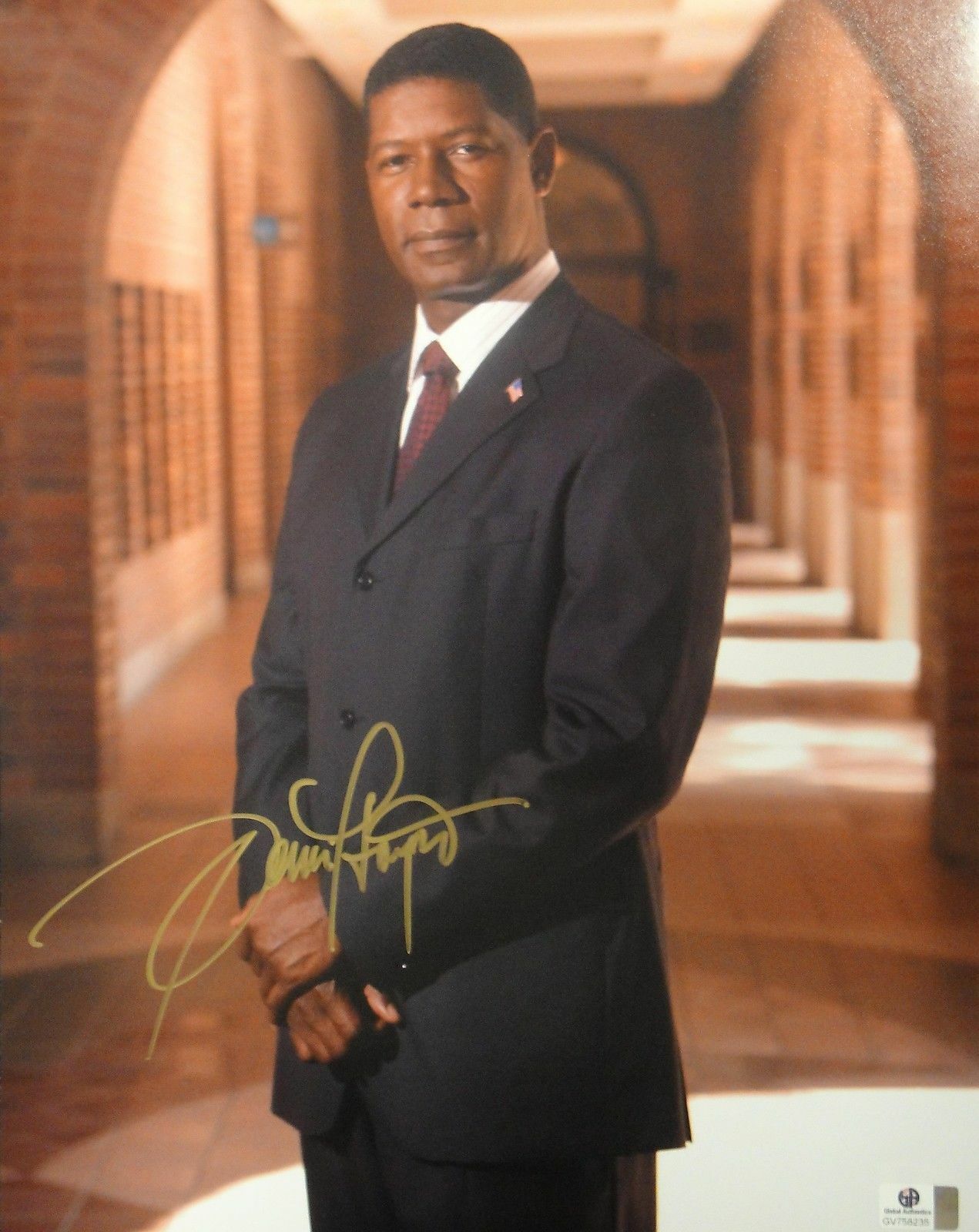 Dennis Haysbert Signed Autographed 11x14 Photo Poster painting 24 President Palmer JSA U16266