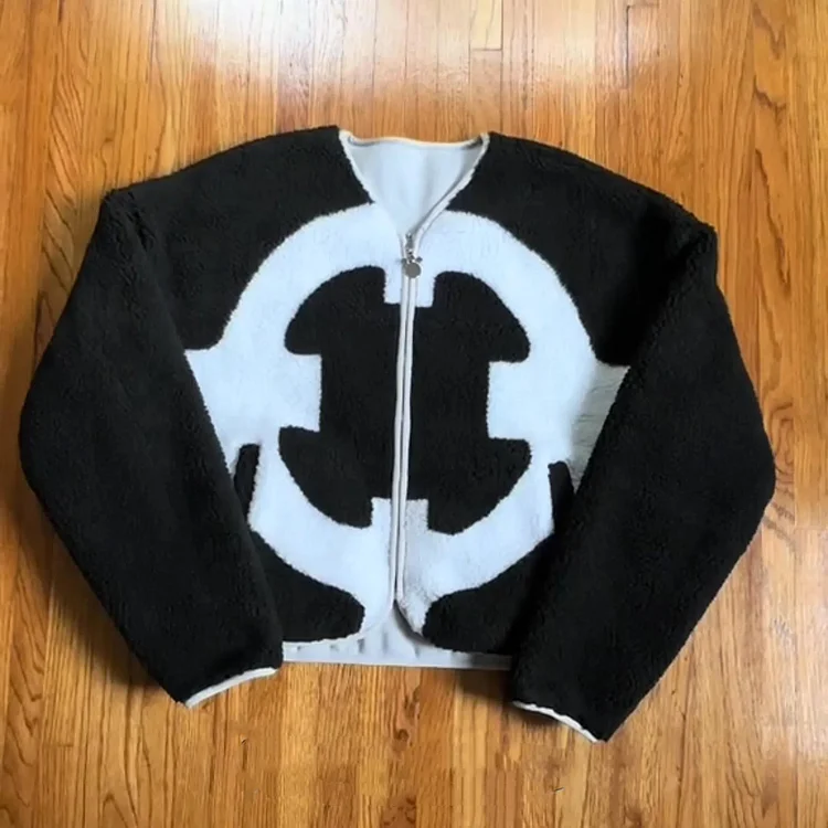 Kuma Reversible fleece Jacket - O.P