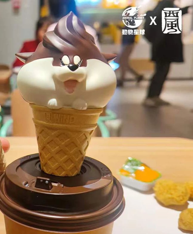 Ice Cream Ver. Wolfberry Dog - Original Design Resin Statue - Animal Planet  Studios [Pre-order]