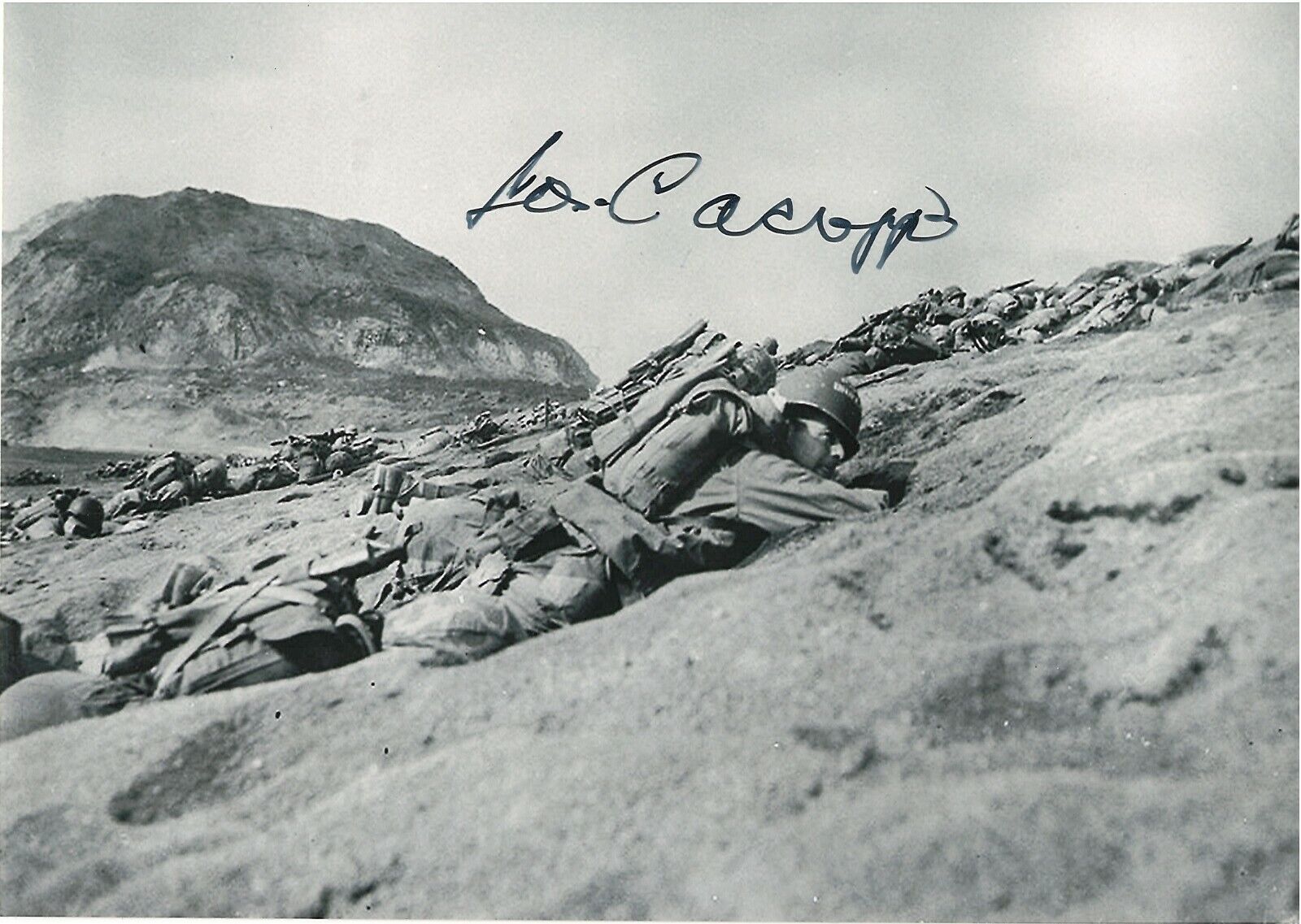 JOE CACIOPPO 4TH MARINE DIVISION IWO JIMA VETERAN RARE SIGNED Photo Poster painting