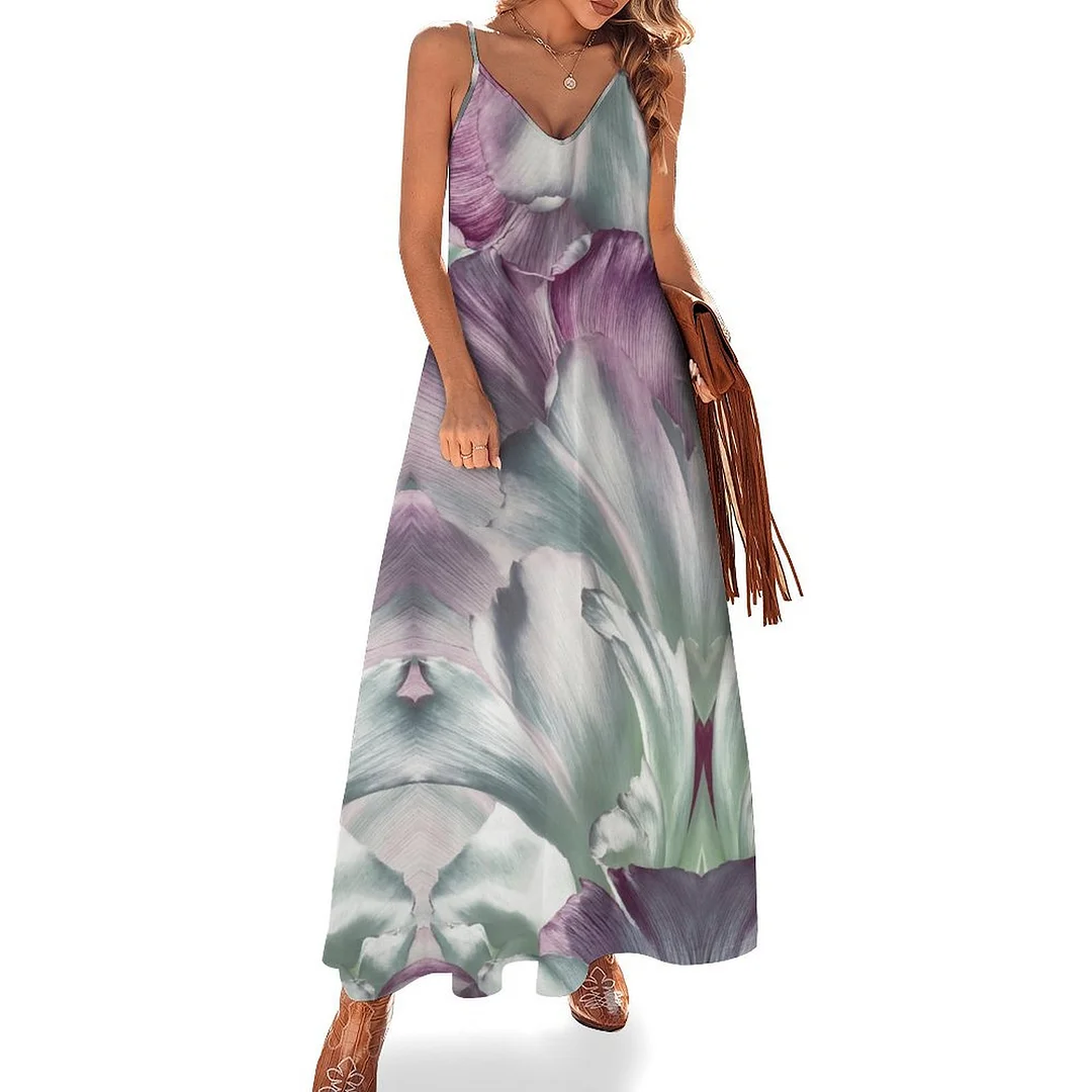 Style & Comfort for Mature Women Plus Size Printed Sling Casual Women Maxi Dress in Pattern Texture, Gray, Purple