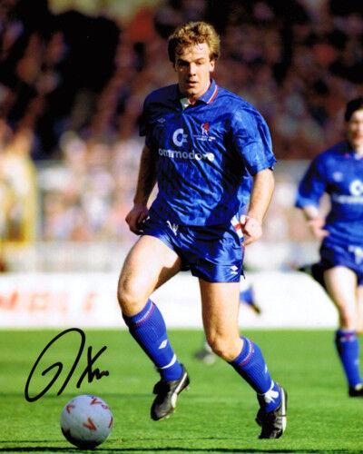 Kerry DIXON SIGNED Autograph 10x8 Photo Poster painting in Chelsea Kit AFTAL COA Private Signing