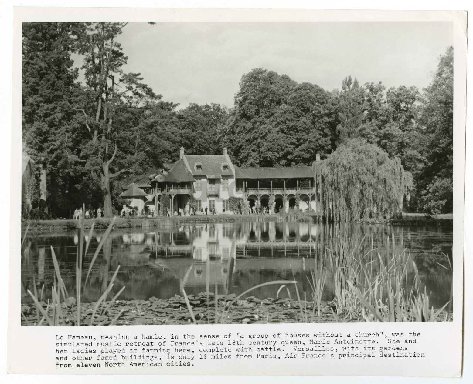 Historic France - Vintage 8x10 Publication Photo Poster paintinggraph - Hameau de la Reine