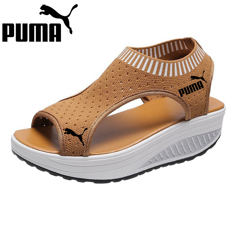 MÓDNÍ SPORTOVNÍ SANDÁLY NA KLÍNKU PUMA