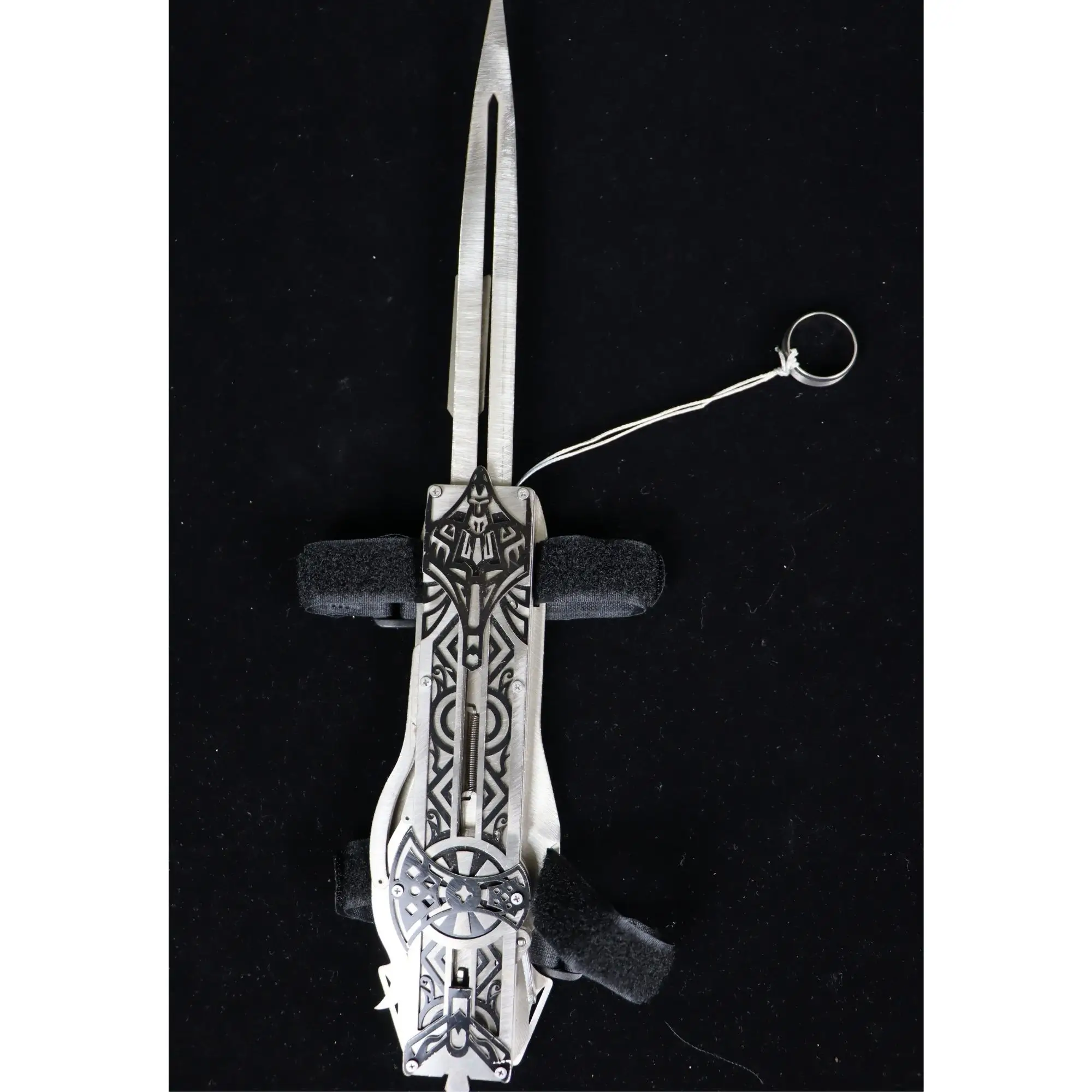 Myhiddenblade Metal Assassin's Aguilar hidden blade - MyHiddenBlade