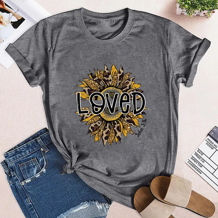 Creative Leaf Theme Neck T-shirt
