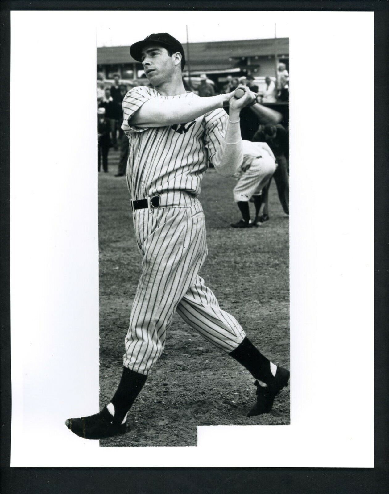 Joe DiMaggio swinging pose 1930's Type IV Press Photo Poster painting New York Yankees