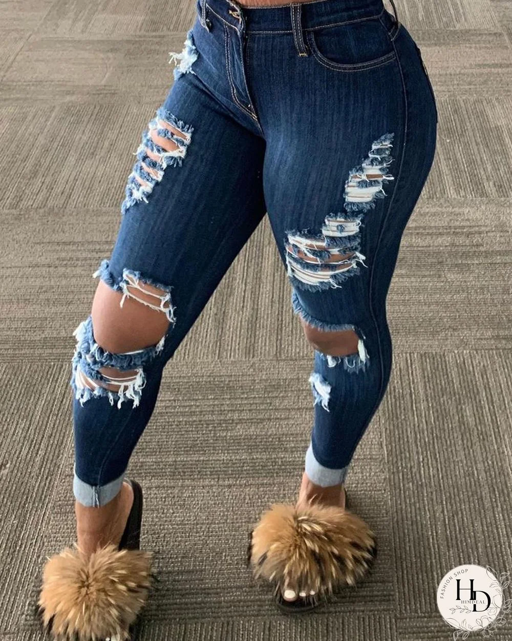 Ripped Cutout Skinny Jeans