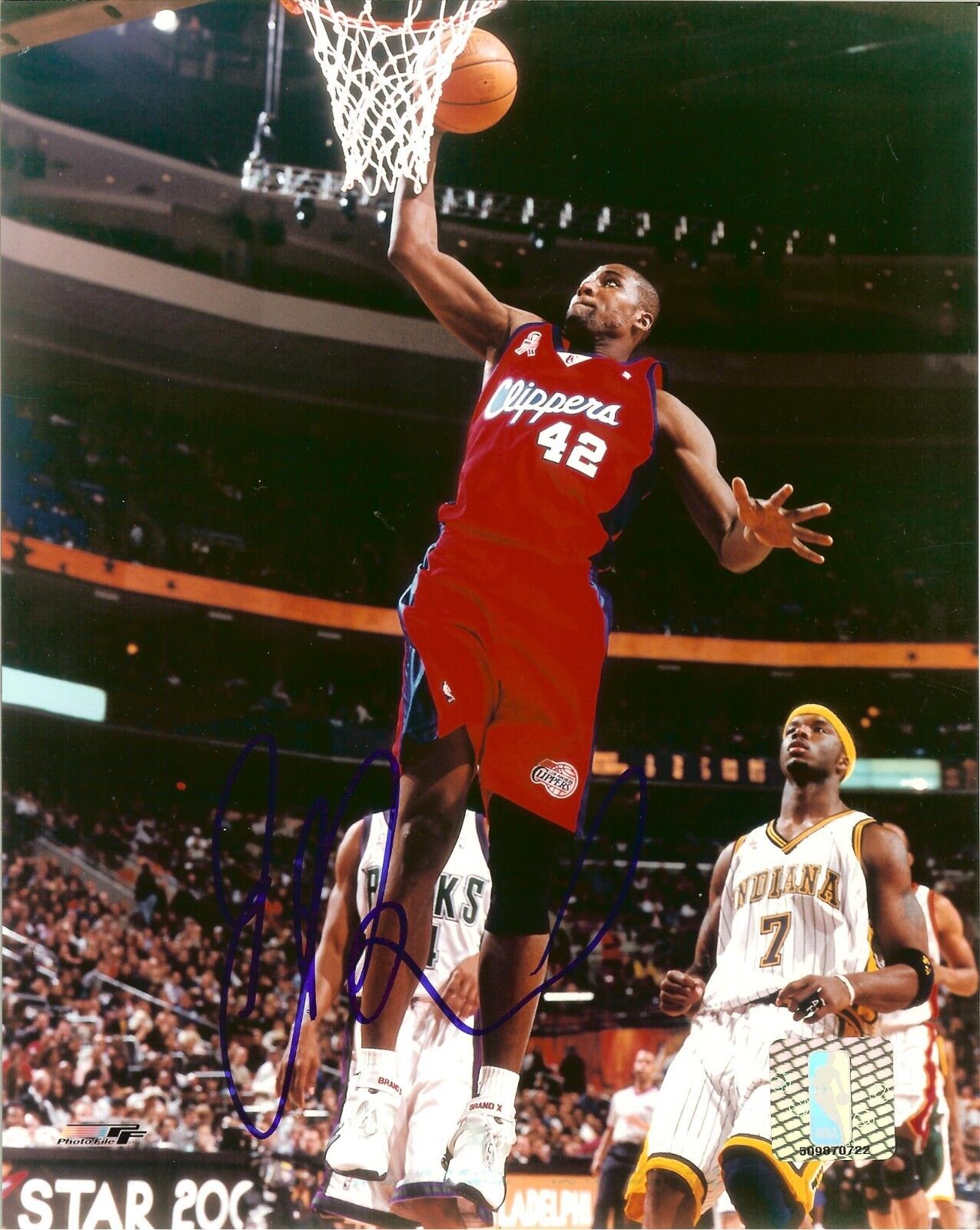 Elton Brand Autographed 8x10 Los Angeles Clippers#S1339