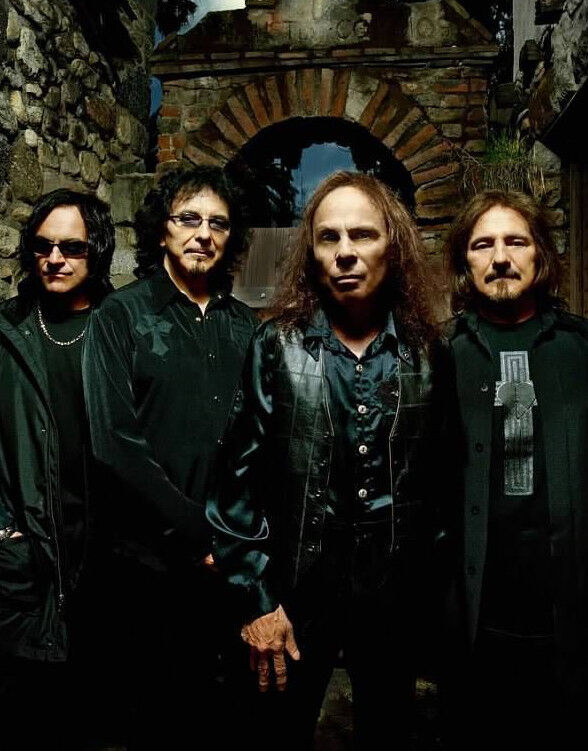 Black Sabbath with Ronnie James Dio - 8x10 Photo Poster painting - Tony Iommi guitar