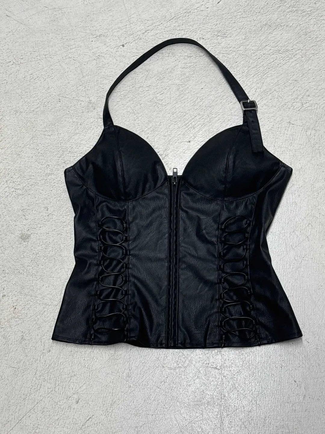 Nigikala Nigikala Sexy Waist-Type Skinny Leather Slings Solid Color Repair Neck Top (Including Chest Cushion)