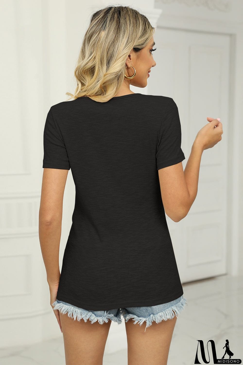 MidiSono - Twisted V-Neck T-Shirt