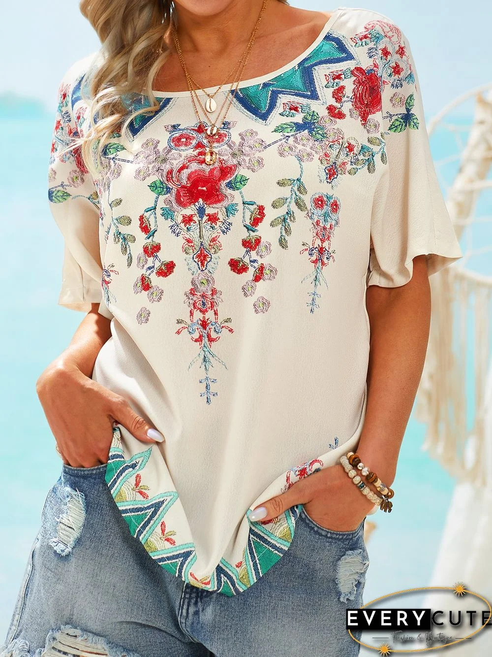Romantic Wedding Blooming Crew Neck T-shirt