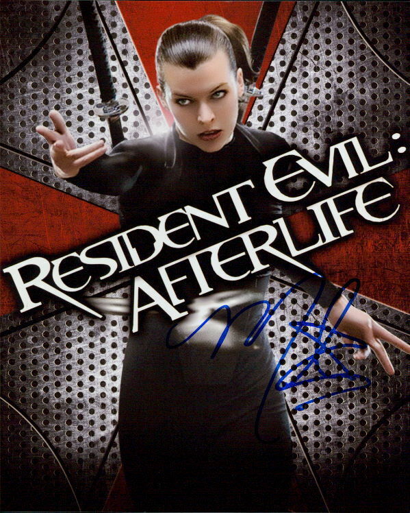 Milla Jovovich (Resident Evil) signed 8x10 Photo Poster painting in-person