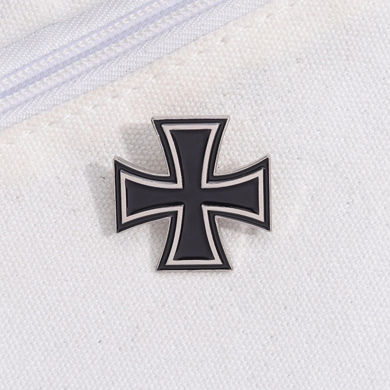 Cartoon Style Cowboy Style Cross Letter Heart Shape Alloy Stamping Stoving Varnish Plating Unisex Brooches