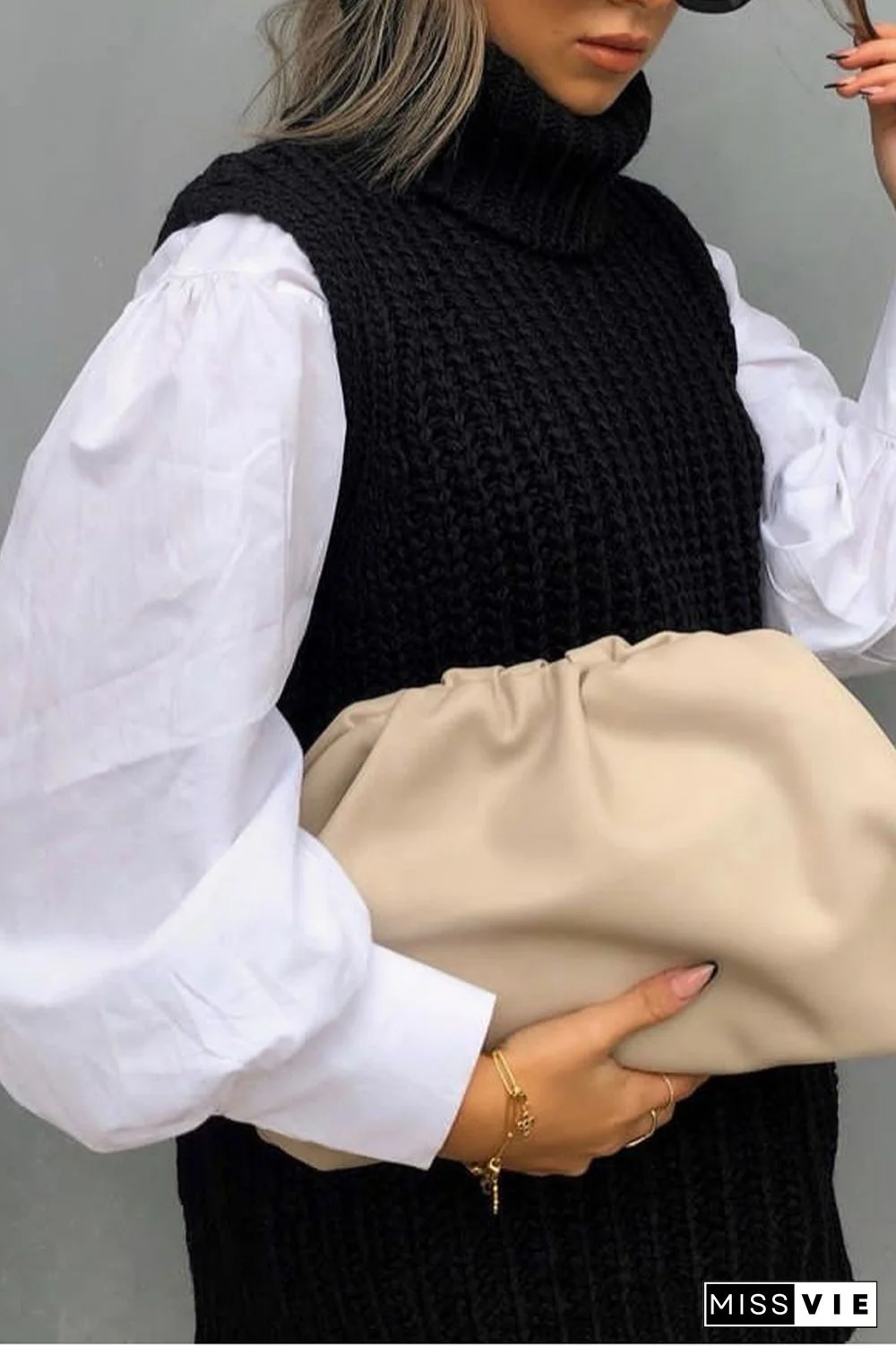 Turndown Collar Sleeveless Casual Sweater