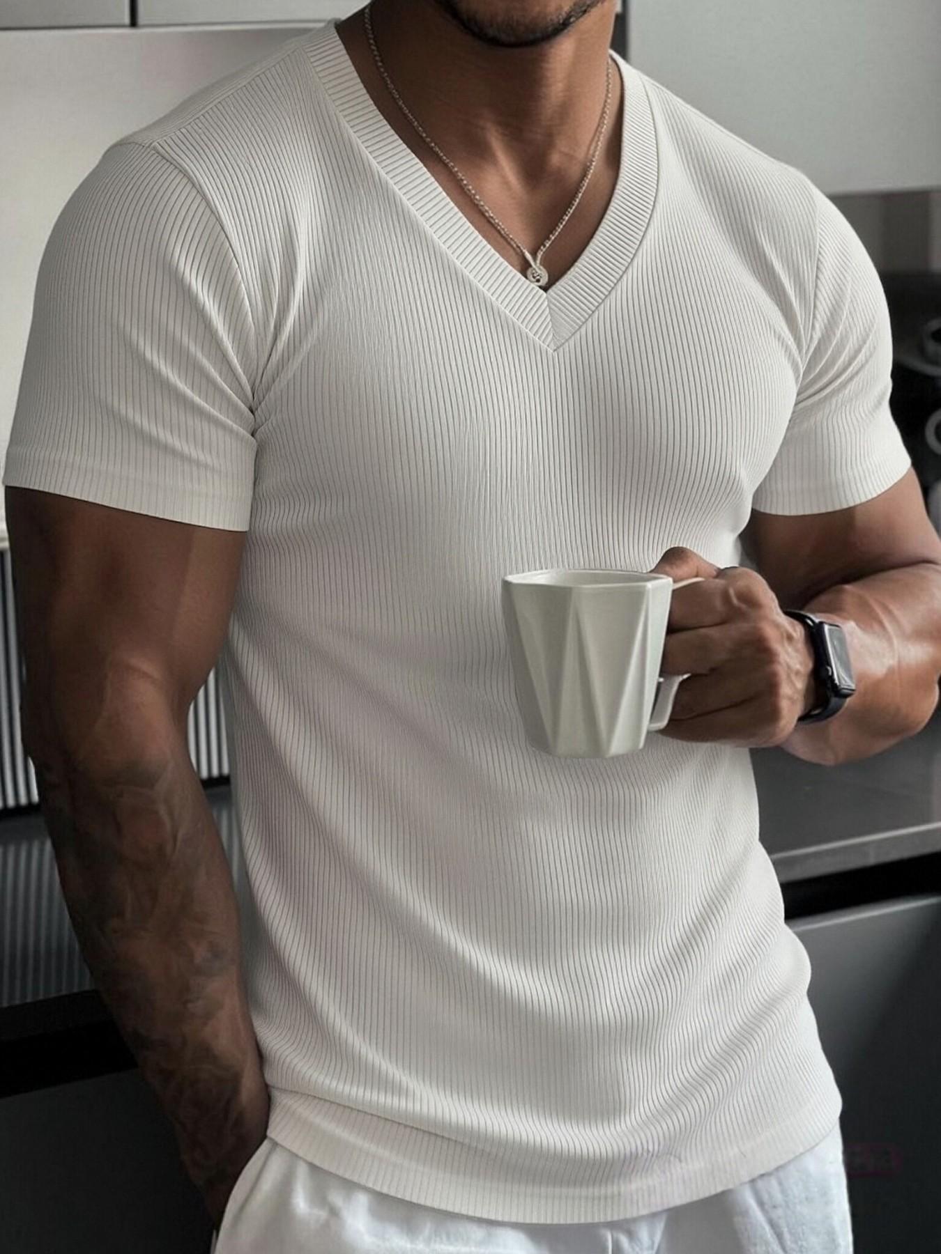 Men's summer plain-colored short-sleeved breathable fashionable streetwear Minimalistic Fitness Activewear T-shirt, V-neck fitted short-sleeve design, suitable for gym workouts and outdoor leisure wear, available in multiple colors, Training Shirt