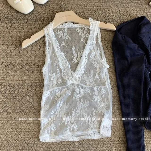 Neck V-Neck Cardigan Lace Ruffle / Trim Camisole Plain Top Scoop