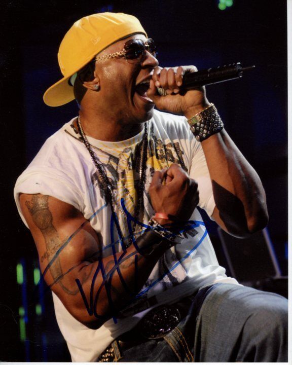 LL COOL J Signed Autographed Photo Poster painting