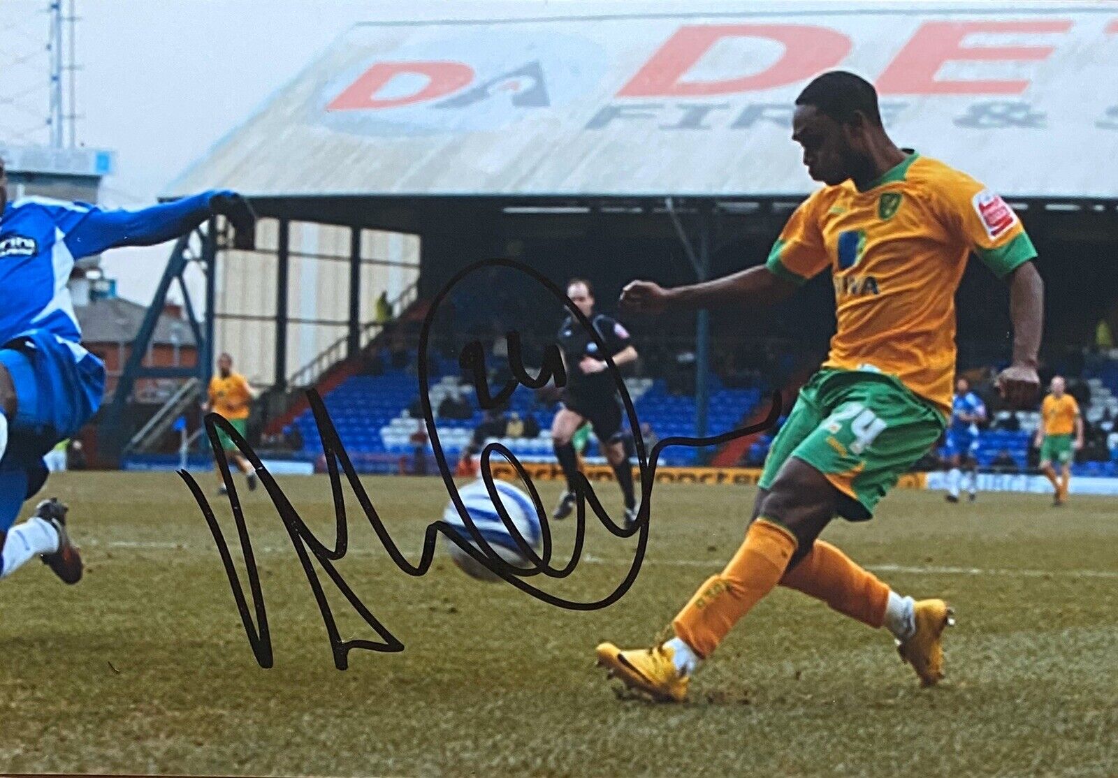 Anthony McNamee Hand Signed 6X4 Photo Poster painting - Norwich City