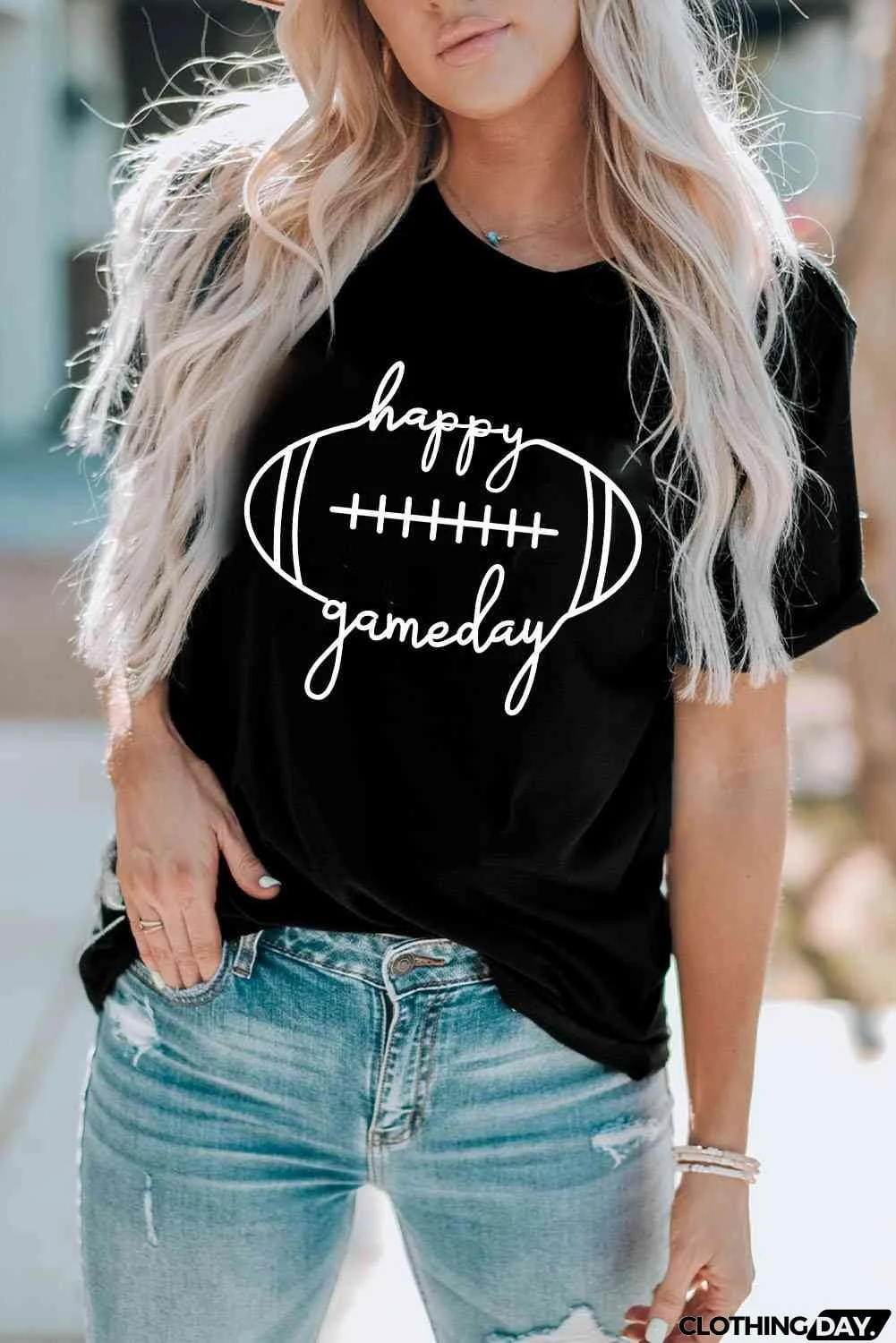 HAPPY GAMEDAY Graphic T-Shirt