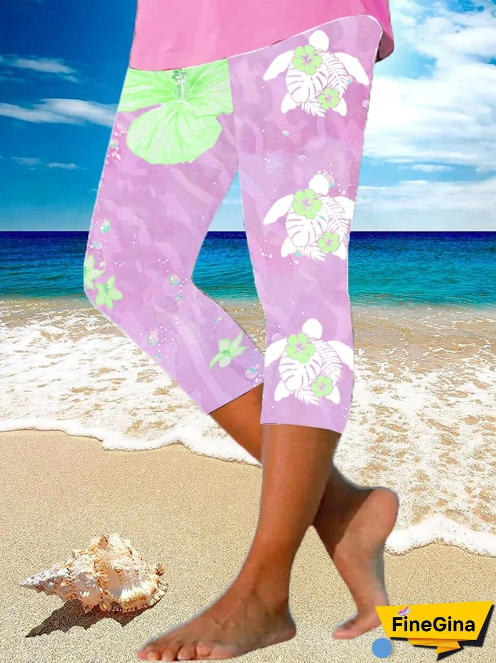 Women's Maui Lahaina Hibiscus Turtle Print Yoga Base Layer Cropped Pants