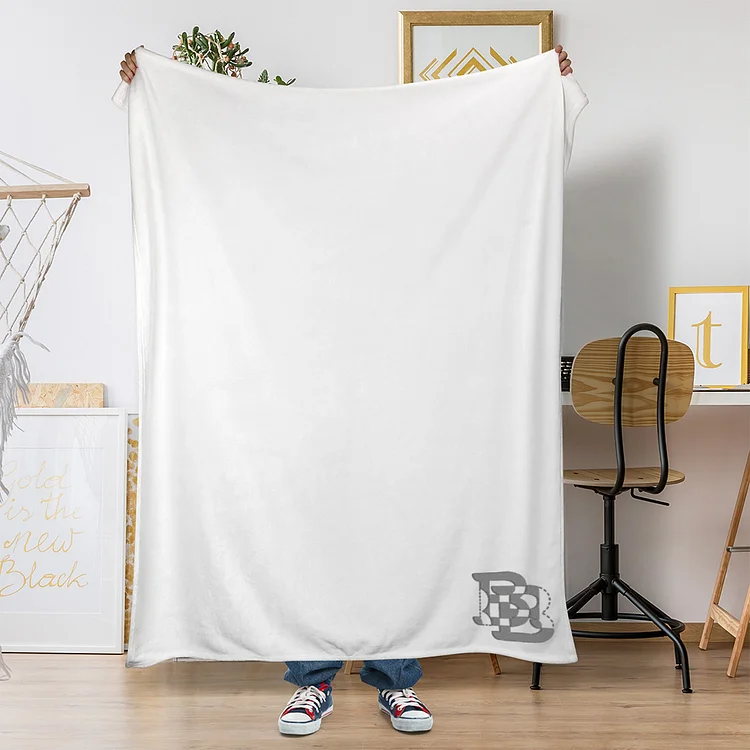 BB - Patterned Blanket: Stylish Comfort for Your Home