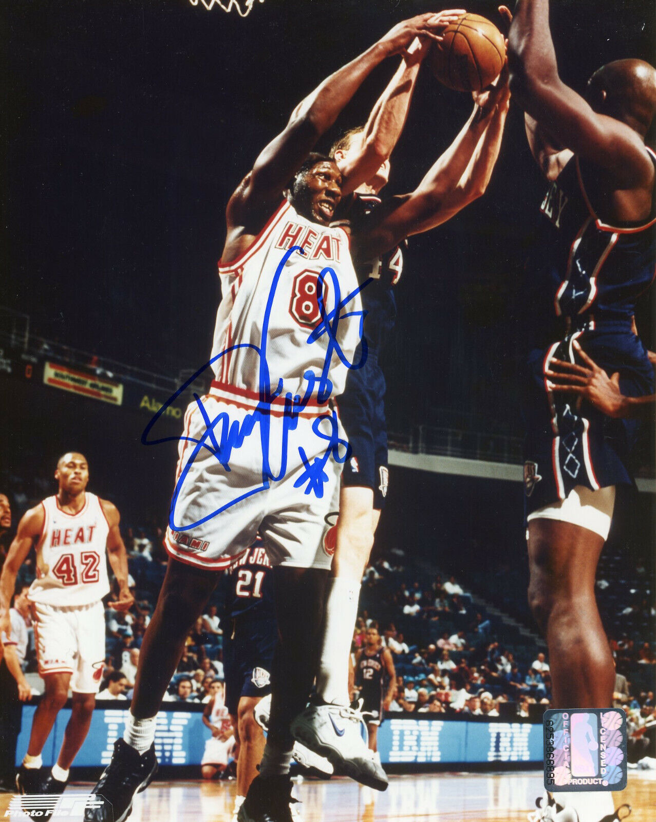 Isaac Austin Autographed 8x10 Miami Heat#S1266