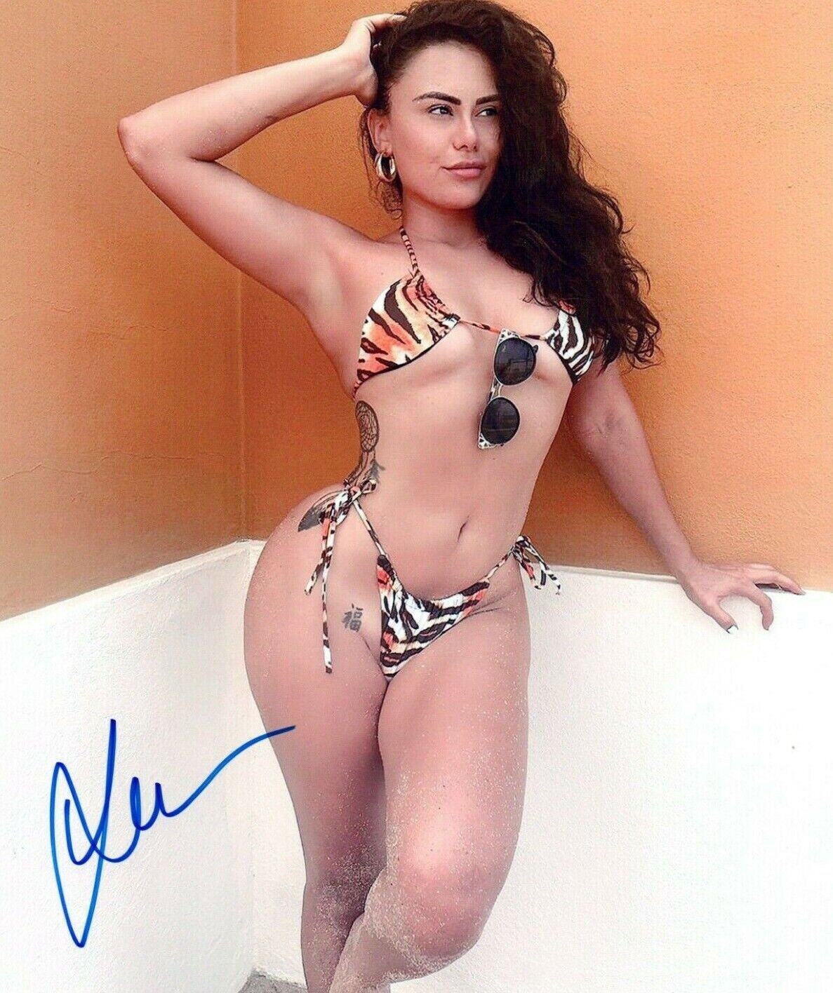 Geraldine Moreno Super Sexy Instagram Adult Model Signed 8x10 Photo Poster painting COA 1