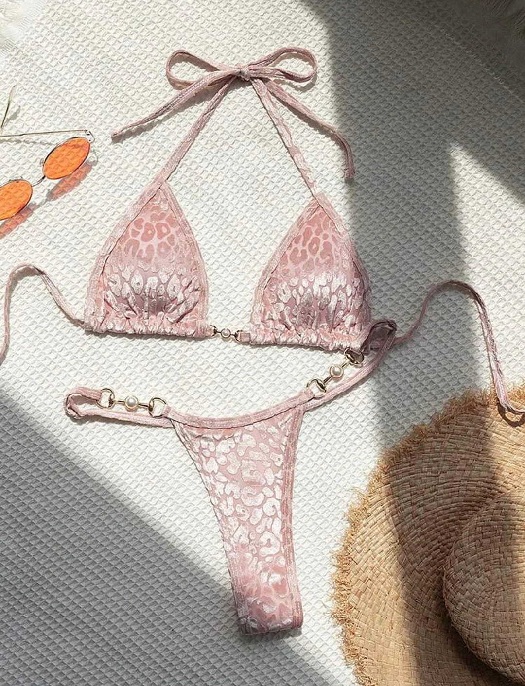 Brownm 2024 New Sexy T-Shaped Pearl Leopard-Print Special Fabric Swimsuit Bikini Bikini