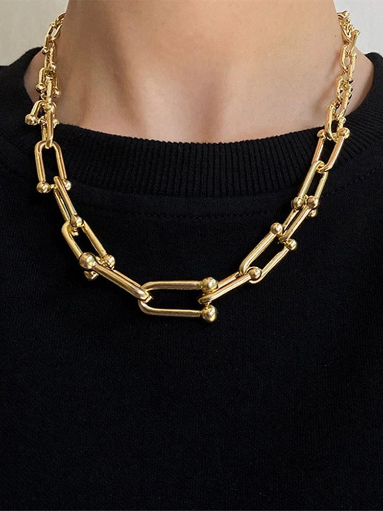 U-shaped Necklace