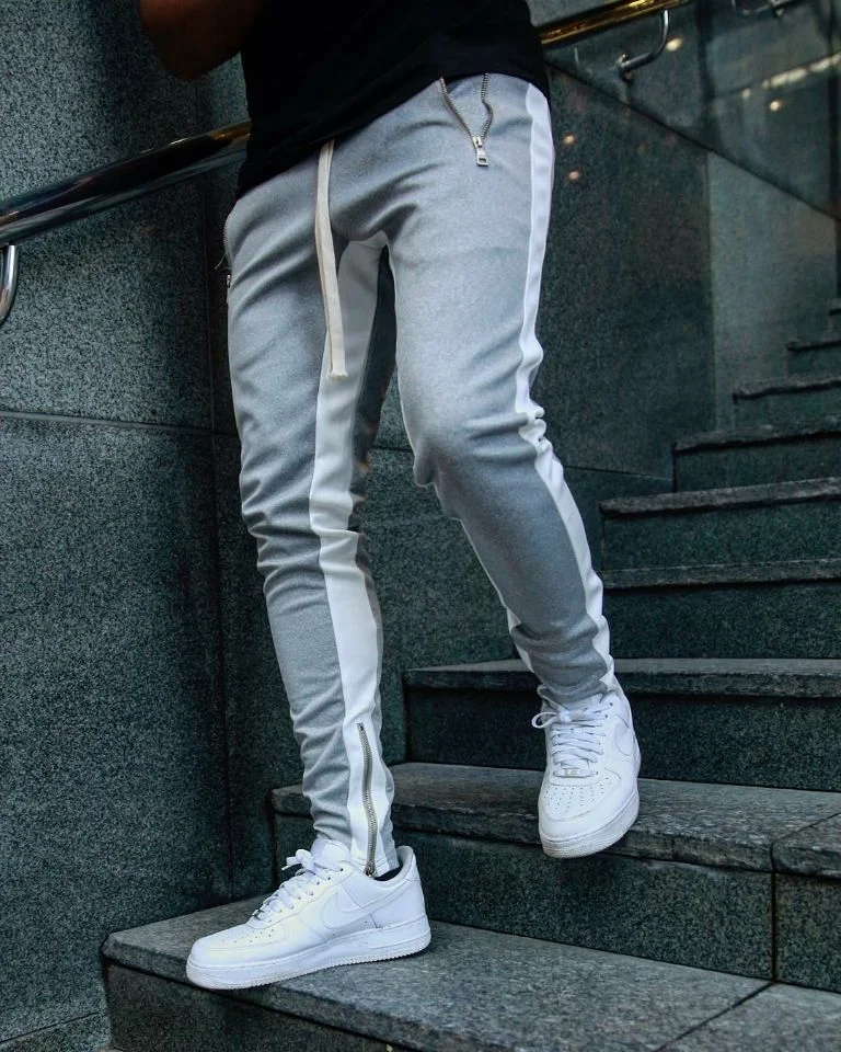Multi-pocket zipper contrast stitching sports trousers