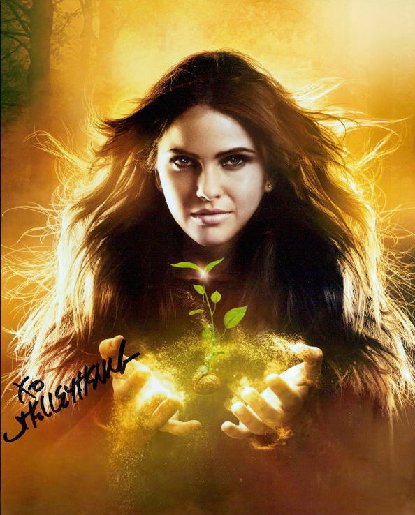 Shelley Hennig (The Secret Circle) signed 8x10 Photo Poster painting In-person