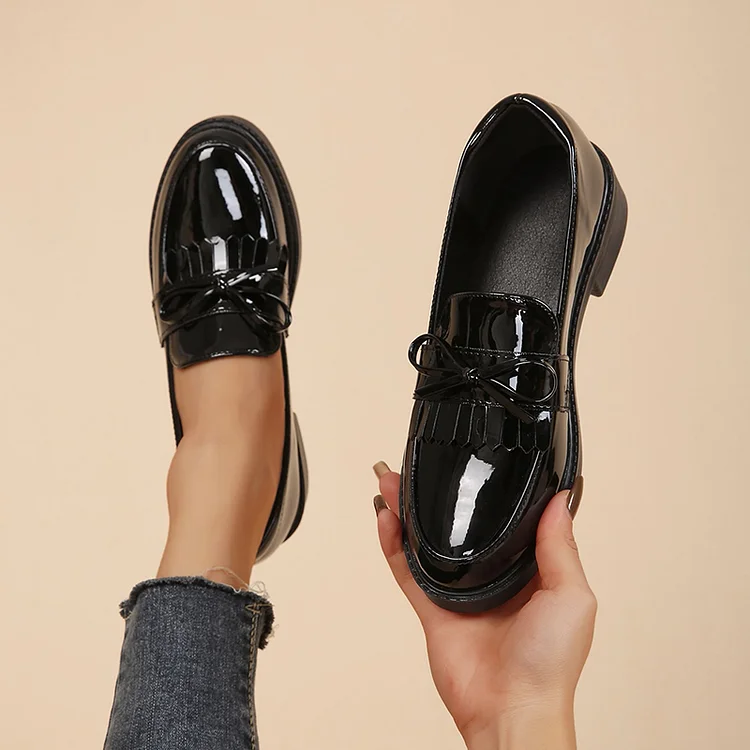 Black Patent Loafer with Tassel Bow  , Vintage Style Block Heel Pumps Vdcoo