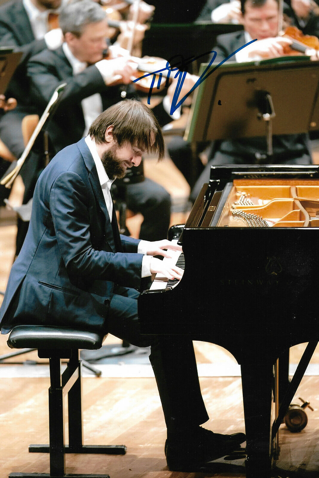 Daniil Trifonov Pianist signed 8x12 inch Photo Poster painting autograph