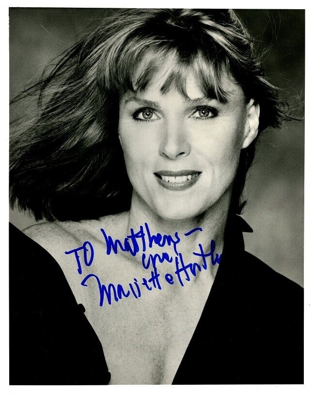 MARIETTE HARTLEY Signed Photo Poster painting