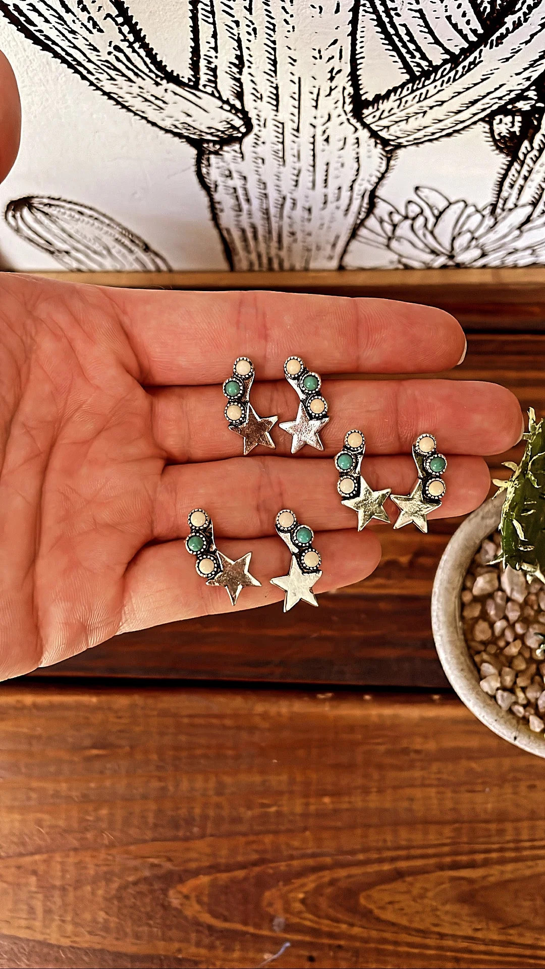 Star Ear Crawler Earrings