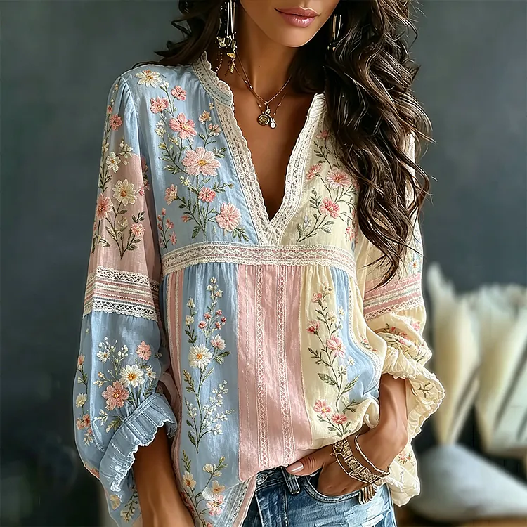Women's Colorful Floral And Lace Art Splicing Blended Cotton Linen Comfortable V-neck Long Sleeve Top