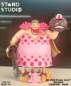 POP Scale Big Mom Charlotte Linlin - ONE PIECE Resin Statue - STAND Studios